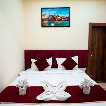 Hotel Jsr Kedar Varanasi Luaran gambar