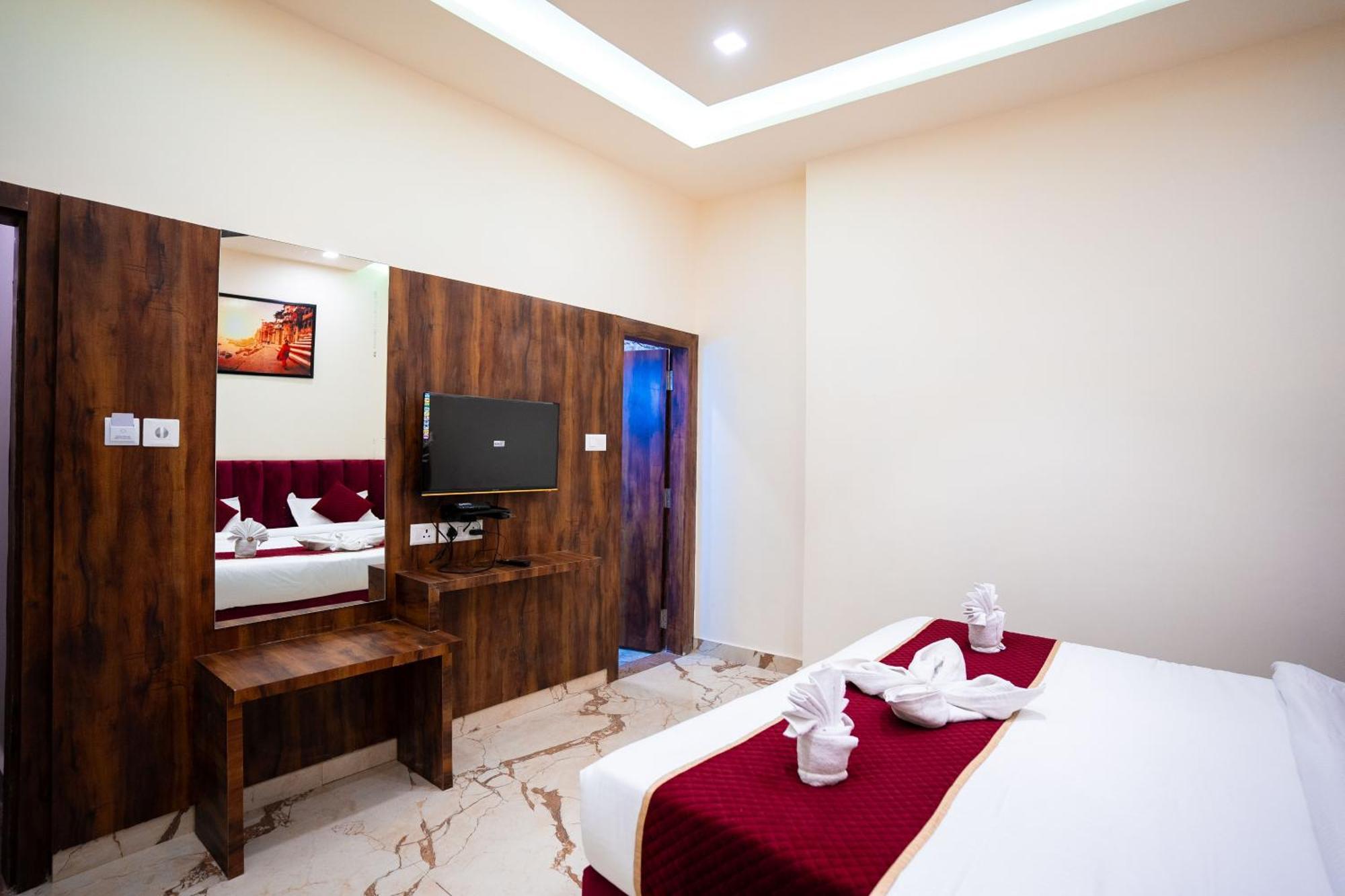 Hotel Jsr Kedar Varanasi Luaran gambar