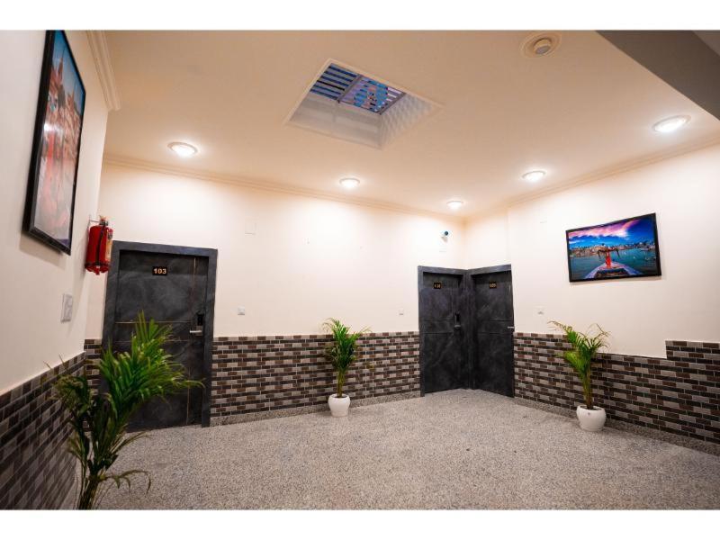 Hotel Jsr Kedar Varanasi Luaran gambar