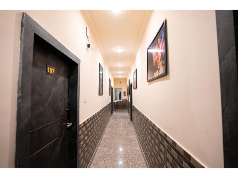 Hotel Jsr Kedar Varanasi Luaran gambar